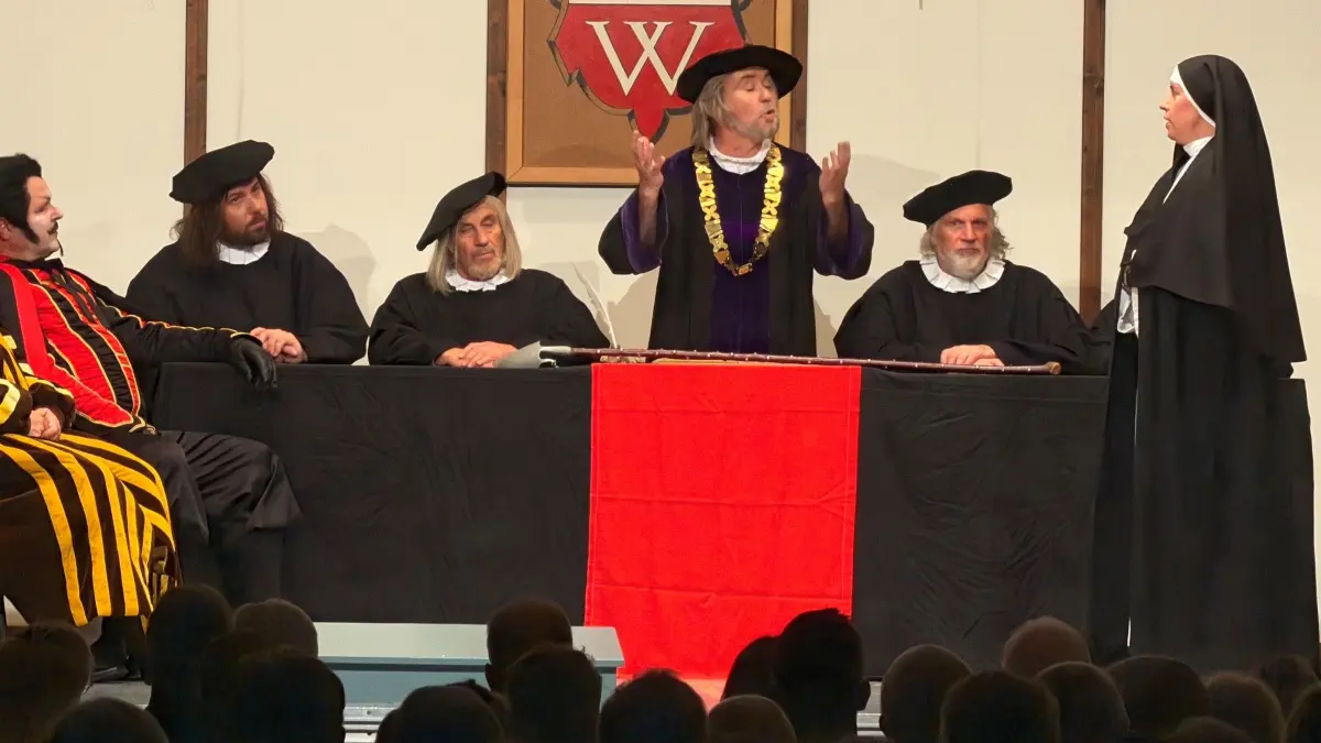 Das Schäferlauf-Wochenende startete mit dem Festspiel in der Stadthalle.