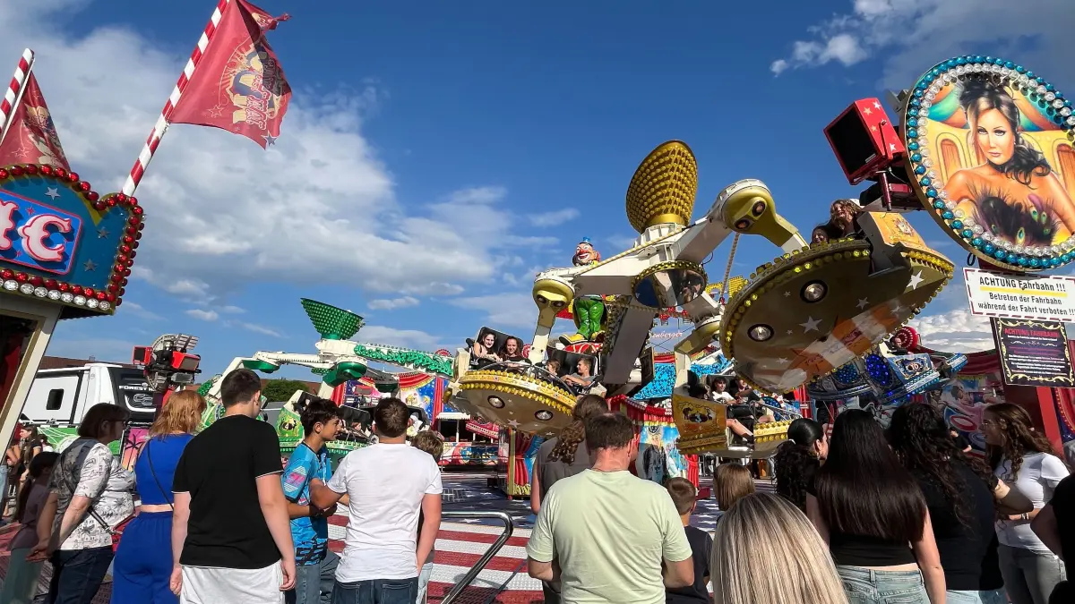 Kein Kinderfest ohne Vergnügungspark.