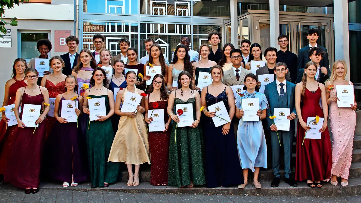Die Abiturienten des Städtischen Gymnasiums feierten ihren erfolgreichen Abschluss.