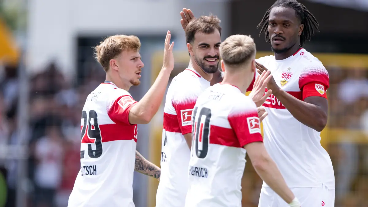 TSG Balingen vs. VFB Stuttgart, Fussball, Testspiel, Saison 2026/2027, 19.07.2026: Jovan Milosevic, (VFB Stuttgart, #19), erzielt das Tor zum 0:1 fuer den VFB Stuttgart,
TSG Balingen vs. VFB Stuttgart, Fussball, Testspiel, Saison 2026/2027, 19.07.2026
Eibner-Pressefoto/Andreas Ulmer