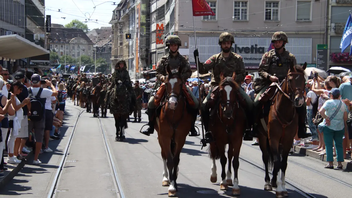 Hoch zur Ross am Claraplatz