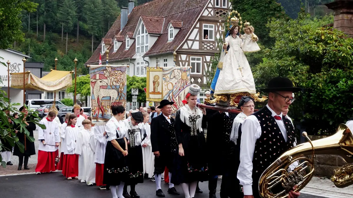 Die Prozession des Skapulierfest gehört zur Tradition.