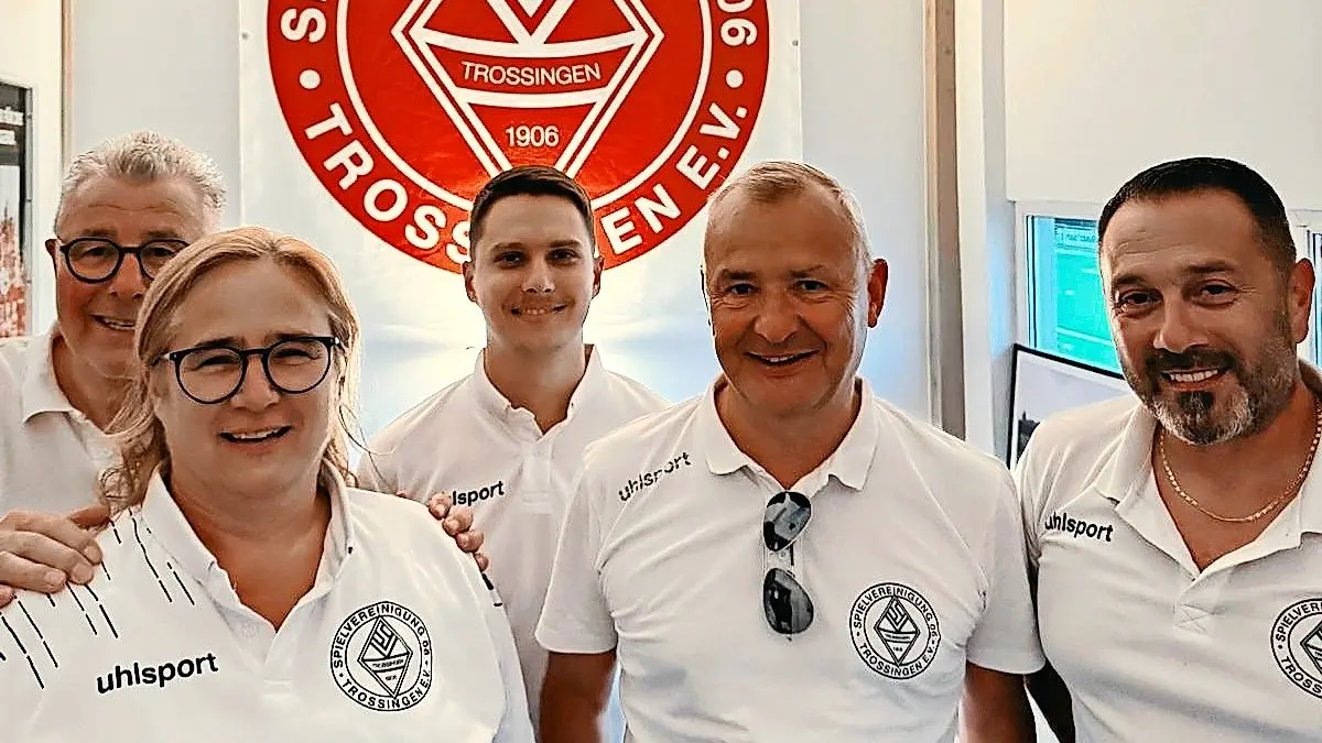 Das Vorstandsteam der SpVgg Trossingen: Harald Schmid, Silke Dreher, Marc Hauser, Markus Stegmann, Giovanni Laera.