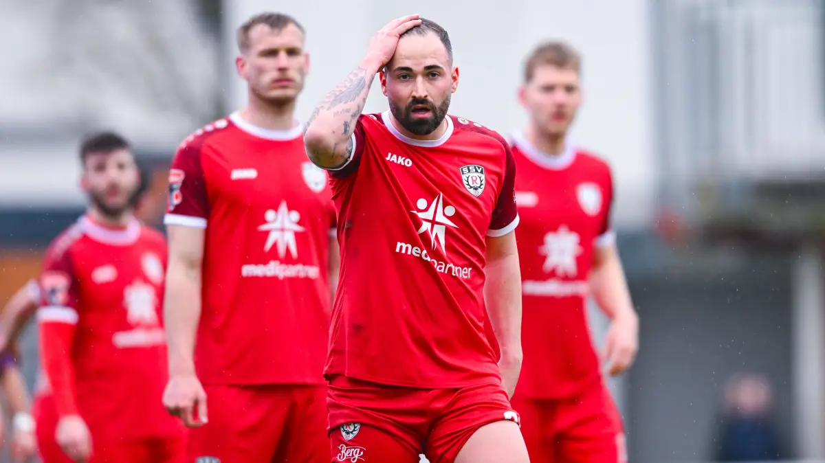 Luca Plattenhardt SSV Reutlingen, 21 wirkt nachdenklich, FC Nöttingen vs SSV Reutlingen, Fußball, Herren, Oberliga Baden-Württemberg, 25. Spieltag, Saison 2025-2026, 28.03.2026, Remchingen-Nöttingen, Deutschland *** Luca Plattenhardt SSV Reutlingen, 21 works thoughtful, FC Nöttingen vs SSV Reutlingen, Sport, Soccer, Gentlemen, Oberliga bath Württemberg, 25 Matchday, Season 2025 2026, 28 03 2026, Remchingen Nöttingen, Germany Copyright: xSilasxSchüllerx