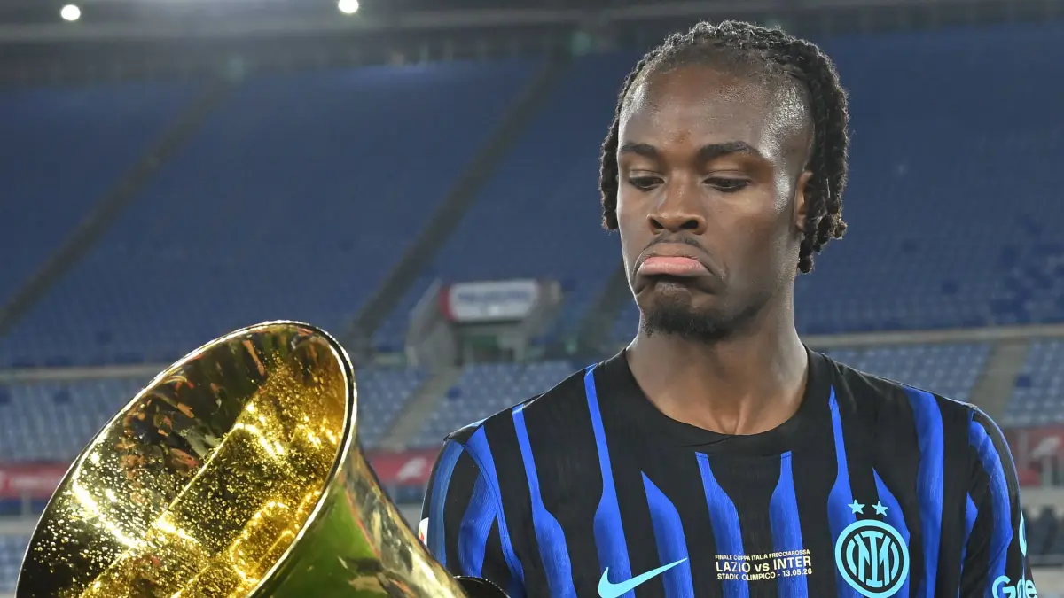 Italy cup Football Final SS Lazio v FC Inter Yann Aurel Bisseck of Inter with the cup during Italy cup Football Final between SS Lazio v FC Inter, Olimpic stadium Rome, May 13rd, 2026 Imago-Images/Emmefoto Copyright: xImago-Images/Emmefotox
