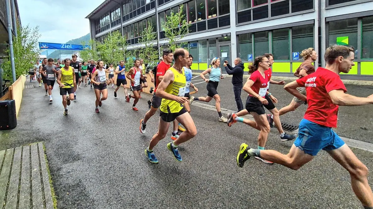 Insgesamt 103 Läufer starteten am Sonntag bei „Run a mol“.