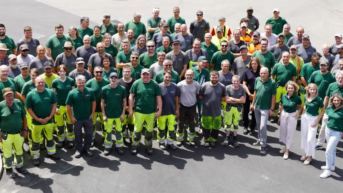 Das Team des Bau- und Gartenbetriebs Lahr: eine gesunde Mischung aus langjährigen, erfahrenen Kräften und jungem, motiviertem Nachwuchs