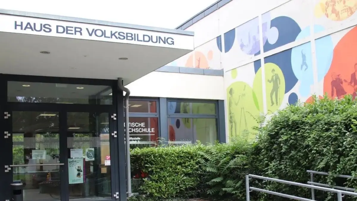 Die Volkshochschule in Weil am Rhein leistet einen wesentlichen Beitrag zur Vielfalt des Bildungsangebots für die Bürger der Stadt.