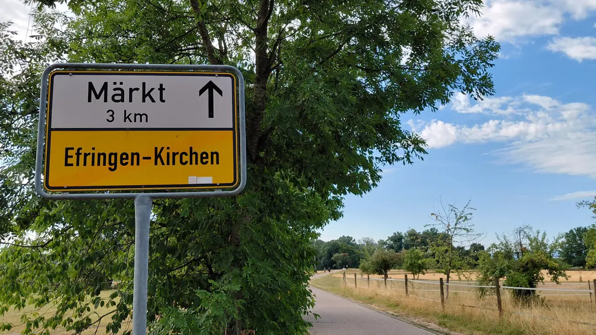 Drei Kilometer Promillesträßchen lassen in Efringen-Kirchen die Wellen hochschlagen, denn die Straße soll für den Durchgangsverkehr gesperrt und nur noch für landwirtschaftlichen Verkehr freigegeben sein. Sie ist zu gefährlich, befanden die Behörden bei der Verkehrsschau.