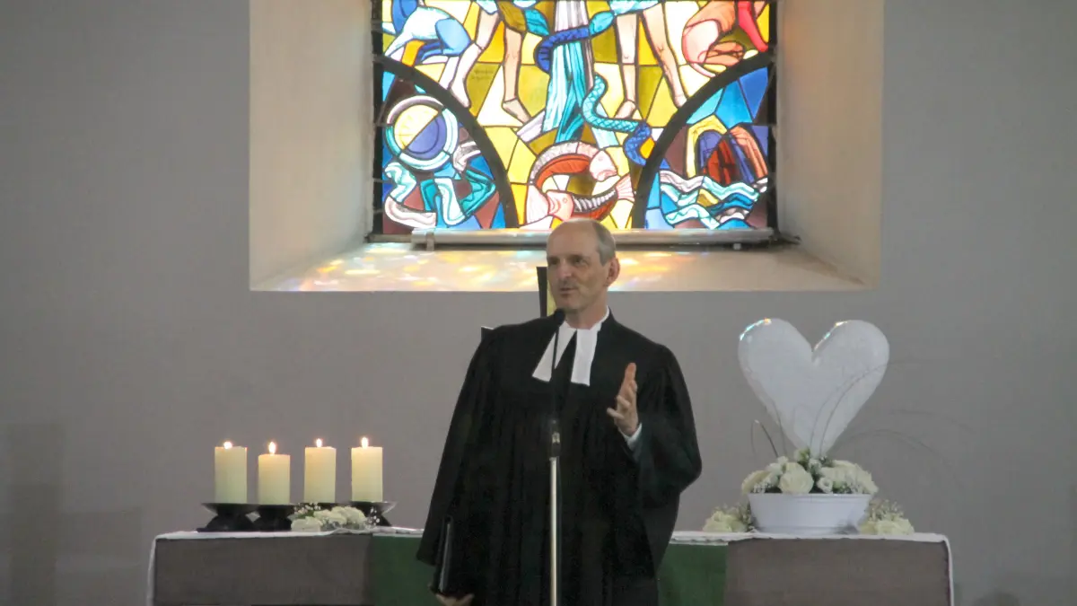 Pfarrer Krückels wurde im Gottesdienst verabschiedet.