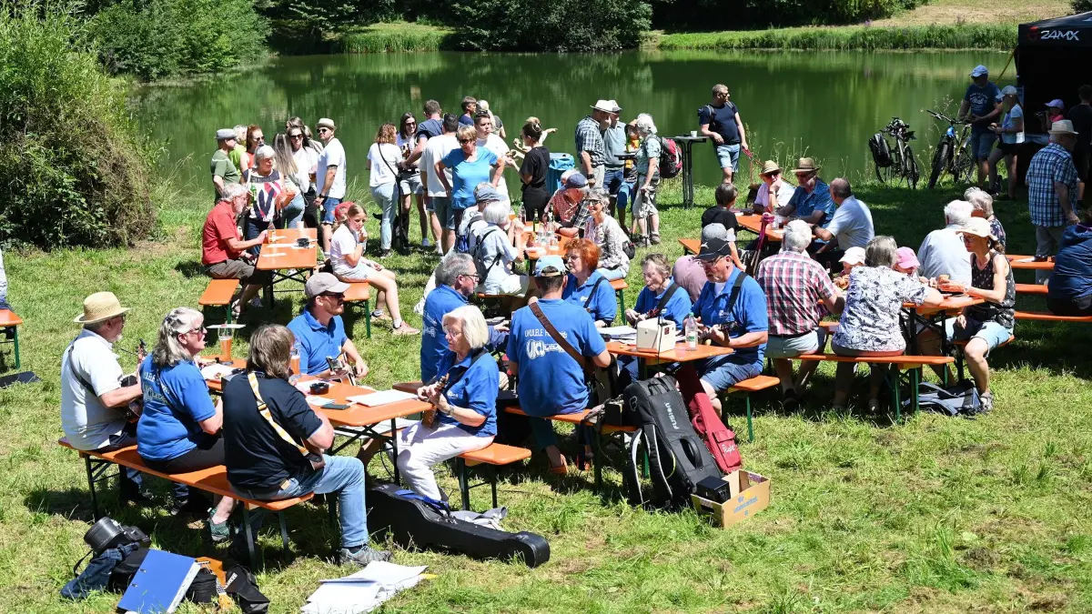 Reizvoll gelegene Seen in Tumlingen und Hörschweiler bieten Wanderfreudigen und Radfahrern am Sonntag, 2. August, Relax-Plätze zum Verweilen.