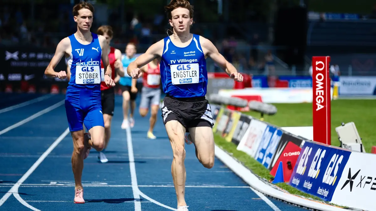 Deutsche Leichtathletik-Meisterschaften Bochum-Wattenscheid, 25.07.2026 Adrian Engstler 115, TV Villingen, Baden-Württemberg beim Halbfinale über 800m der Männer Deutsche Leichtathletik-Meisterschaften Bochum-Wattenscheid, 25.07.2026 *** German Track and Field Championships, Bochum-Wattenscheid, July 25, 2026 Adrian Engstler 115, TV Villingen, Baden-Württemberg, in the mens 800-meter semifinal at the German Track and Field Championships in Bochum-Wattenscheid, July 25, 2026 Copyright: xBEAUTIFULxSPORTS/Piepenstockx