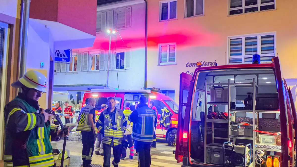 Waldbrand in Oppenau. Ein Waldgebiet von rund 3.000 Quadratmetern steht in Flammen.