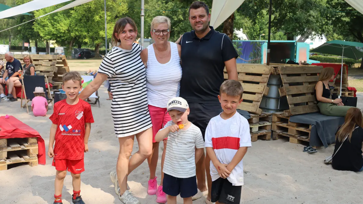 Müllers Familientreff beim Neckarstrand