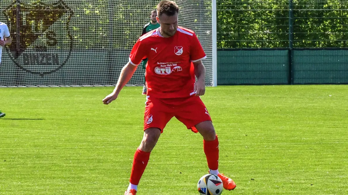 Nils Mayer