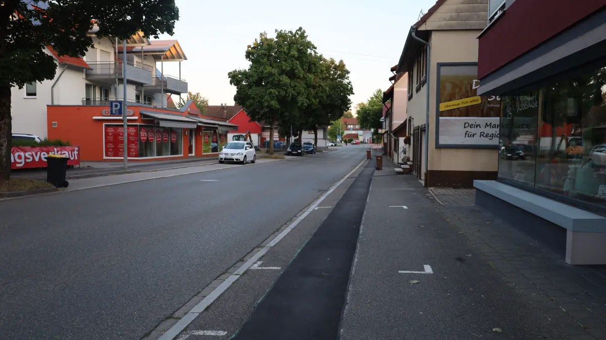 Parkstände auf dem Gehweg waren ein Kritikpunkt bei der Bewertung. Der Fußverkehr bekam in Dornhan die schlechteste Note.