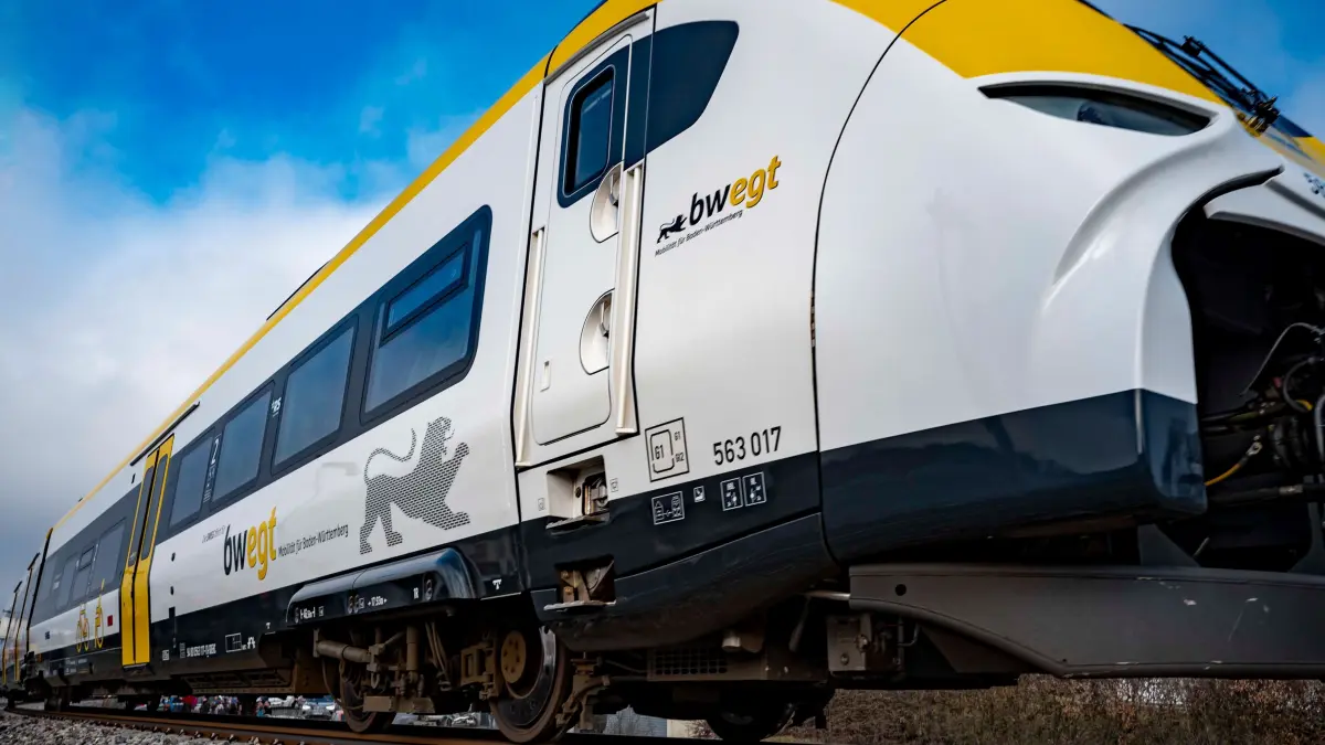 Könnte bei den Schulverbindungen von Gechingen nach Sindelfingen die Hermann-Hesse-Bahn eine Rolle spielen?