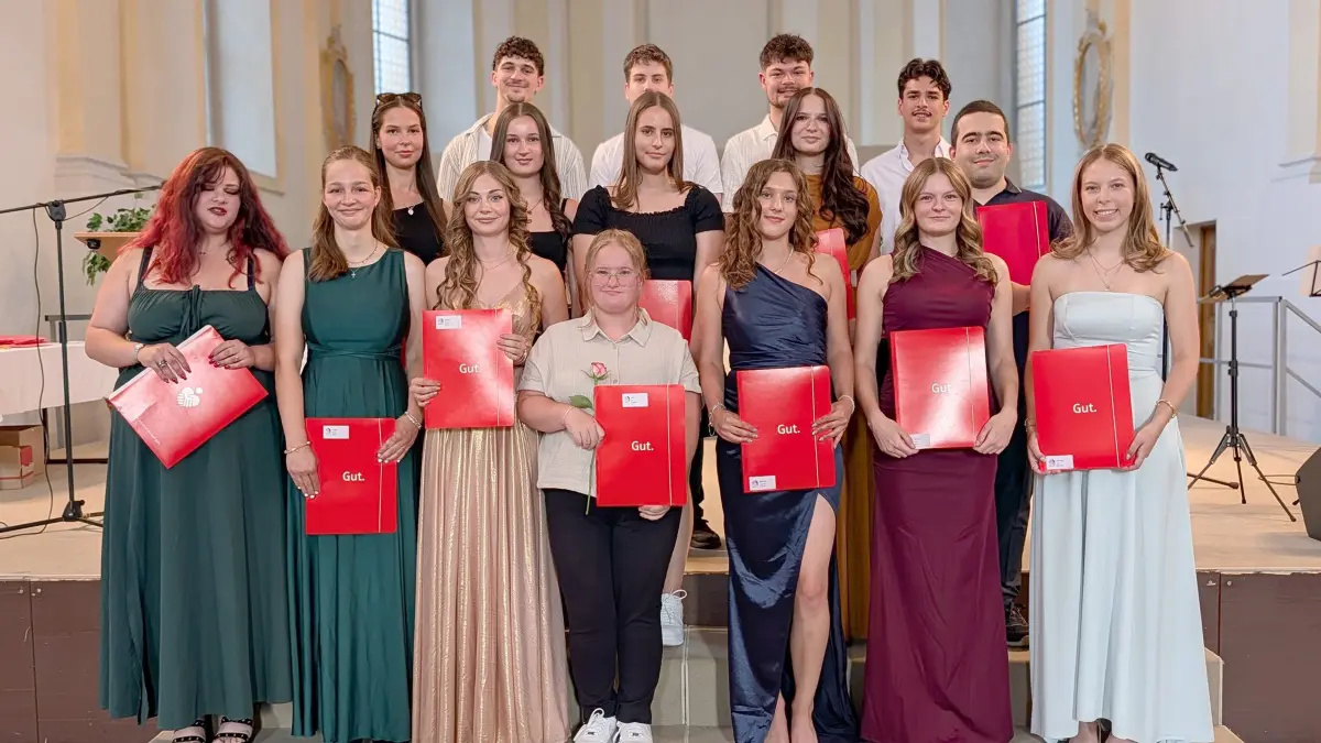 Beruflichen Schulen Oberndorf-Sulz verabschiedeten ihre Absolventen.