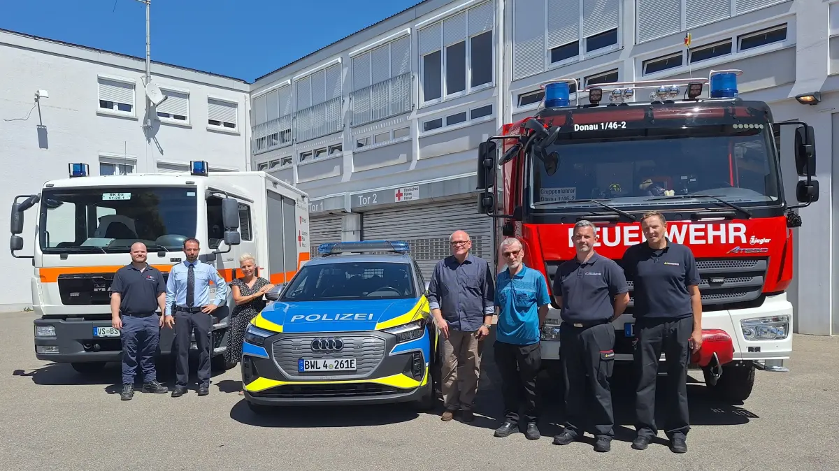 Auf den zweiten Donaueschinger Blaulichttag freuen sich (von links): Alexander Ragg vom DRK, Daniel Brill, der Pressesprecher des Polizeipräsidiums, Citymanagerin Christine Haus, Thomas Schröter von IMS Gear, Bernd Selwik, zuständig für die Oldtimer der Feuerwehr, Feuerwehr-Jugendleiter Stefan Ruf sowie Stadtkommandant Gerd Wimmer.
