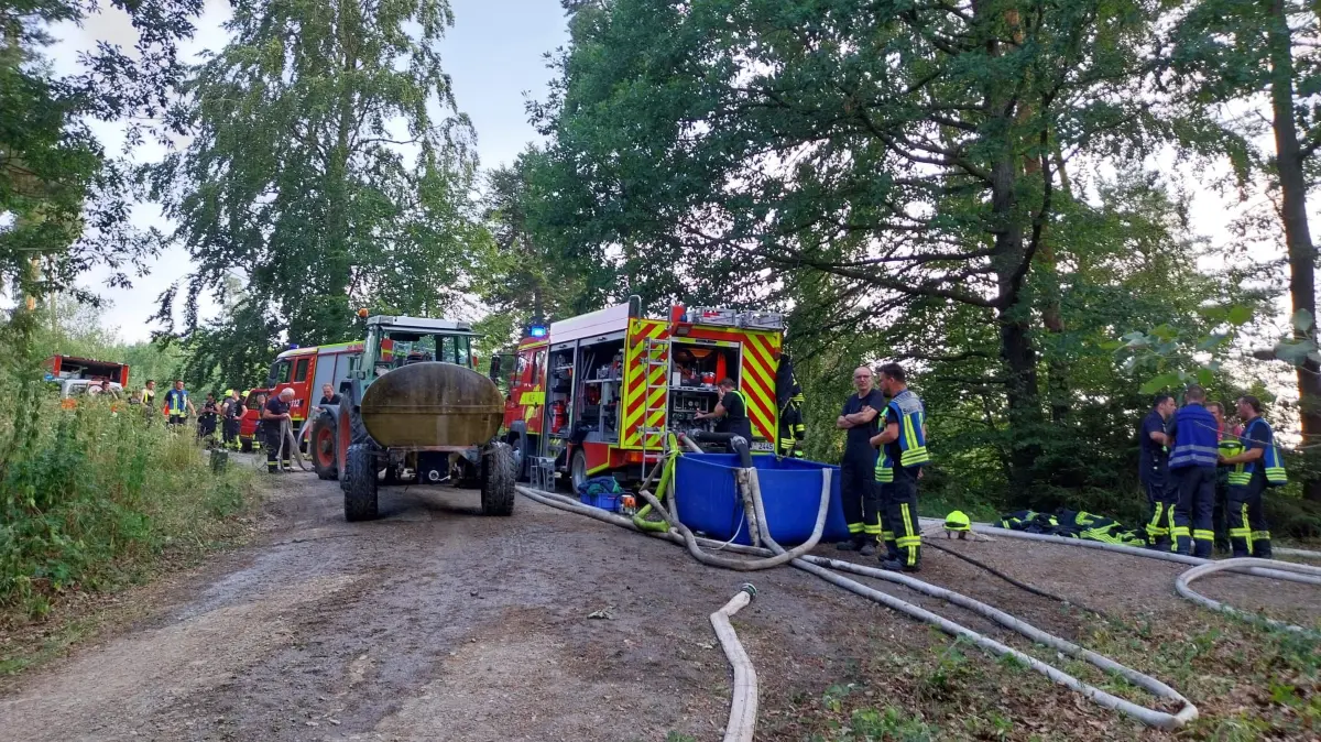 Zahlreiche Rettungskräfte waren am Donnerstagnachmittag in der Nähe des Kloster Kirchbergs im Einsatz.