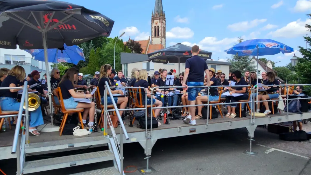 Gutes Essen und Musik bei der „Krone“.