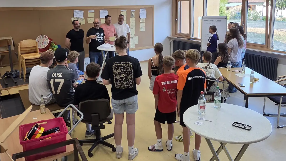 20 Kinder und Jugendliche waren beim Kickoff-Termin im neuen Jugendraum. In den kommenden Wochen wollen sie ein Konzept entwickeln.