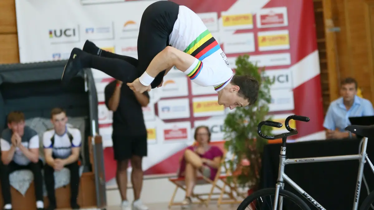 Philipp-Thies Rapp
RSV Tailfingen
Weltmeister
Kunstrad
UCI-Kunstrad-Weltcup
RSV Trilfingen
in Rangendingen