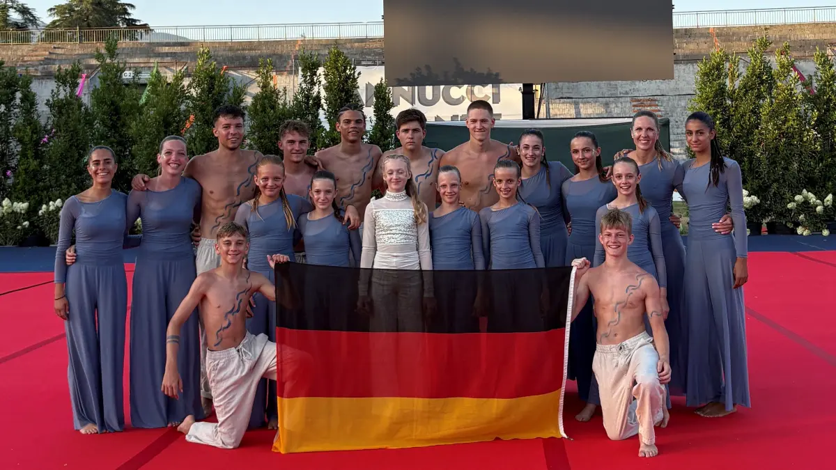 Showtanzgruppe Black Forst Fusion der Turnabteilung Altensteig bei der "Eurogym 2026" in Pistoia, Italien.