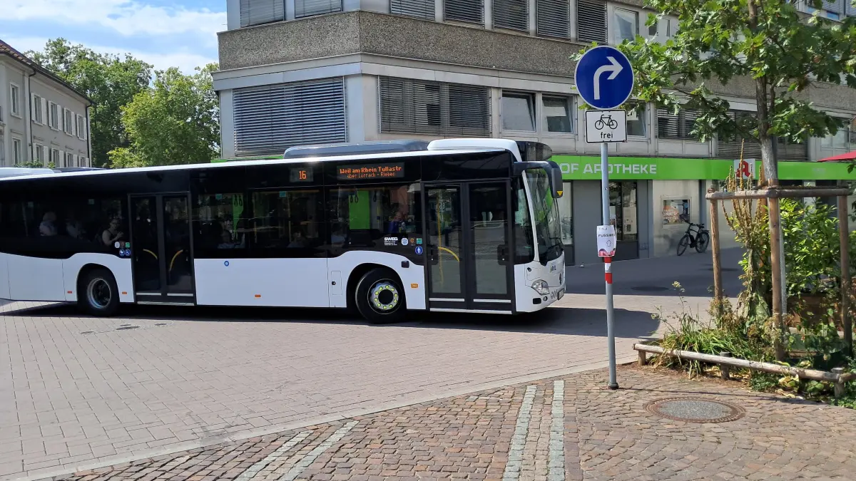 Bus
