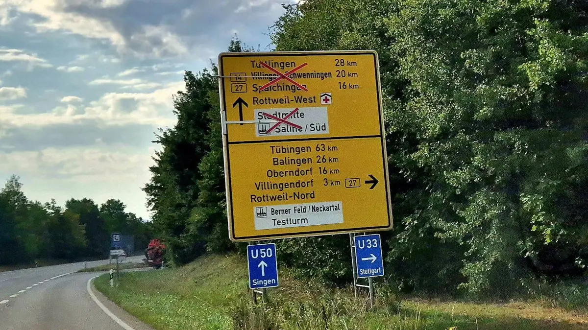Die B14/B27 ist zwischen Rottweil-West und der Saline gesperrt.
