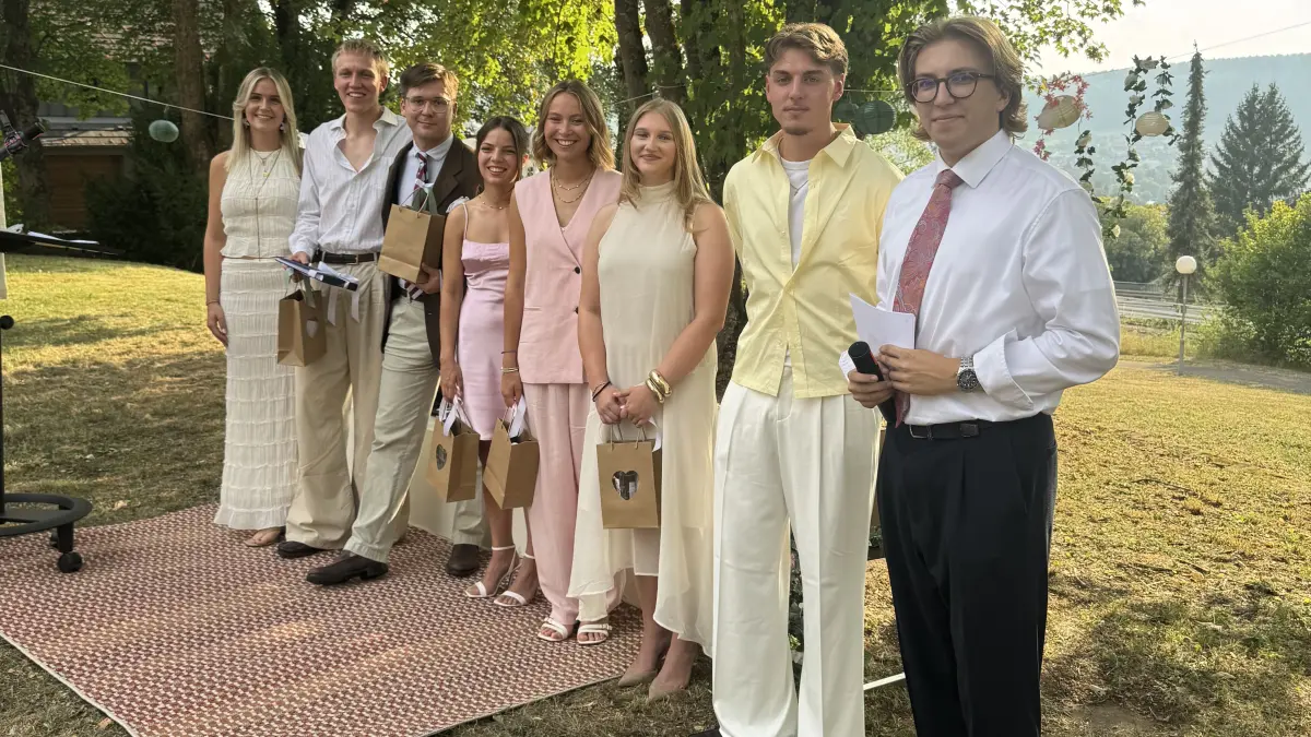 Studierende wurden geehrt, die sich während ihrer Studienzeit in besonderer Weise für die Hochschulgemeinschaft engagiert hatten