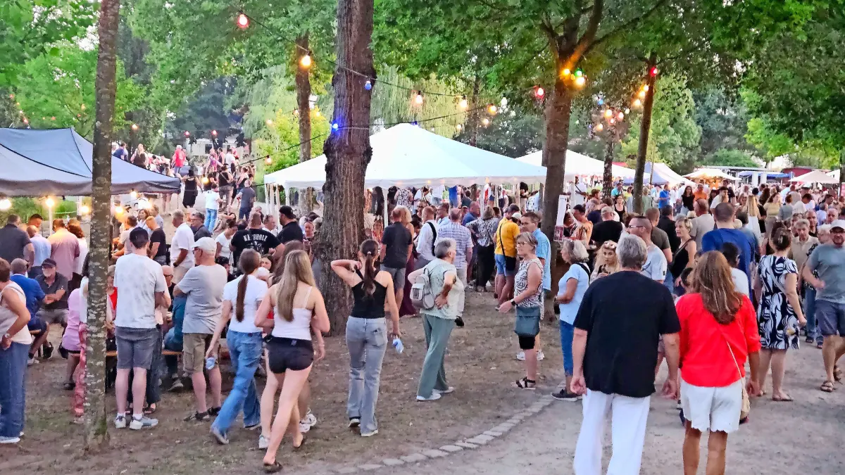 Zahlreiche Menschen zog es zum Bachpromenandenfest nach Meißenheim, um dort einen Abend in Gesellschaft zu verbringen