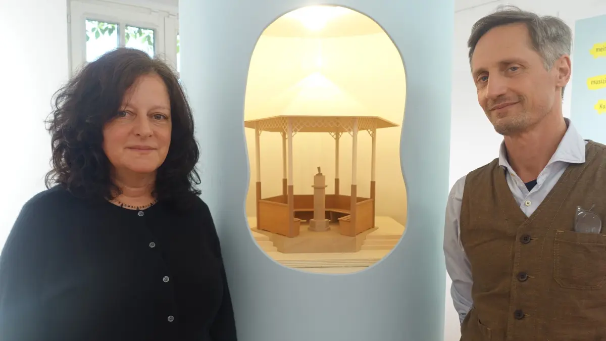 Birgit Althof vom Förderverein und Museumsleiter Dominik Baiker ziehen eine positive Bilanz der Mitmachausstellung.