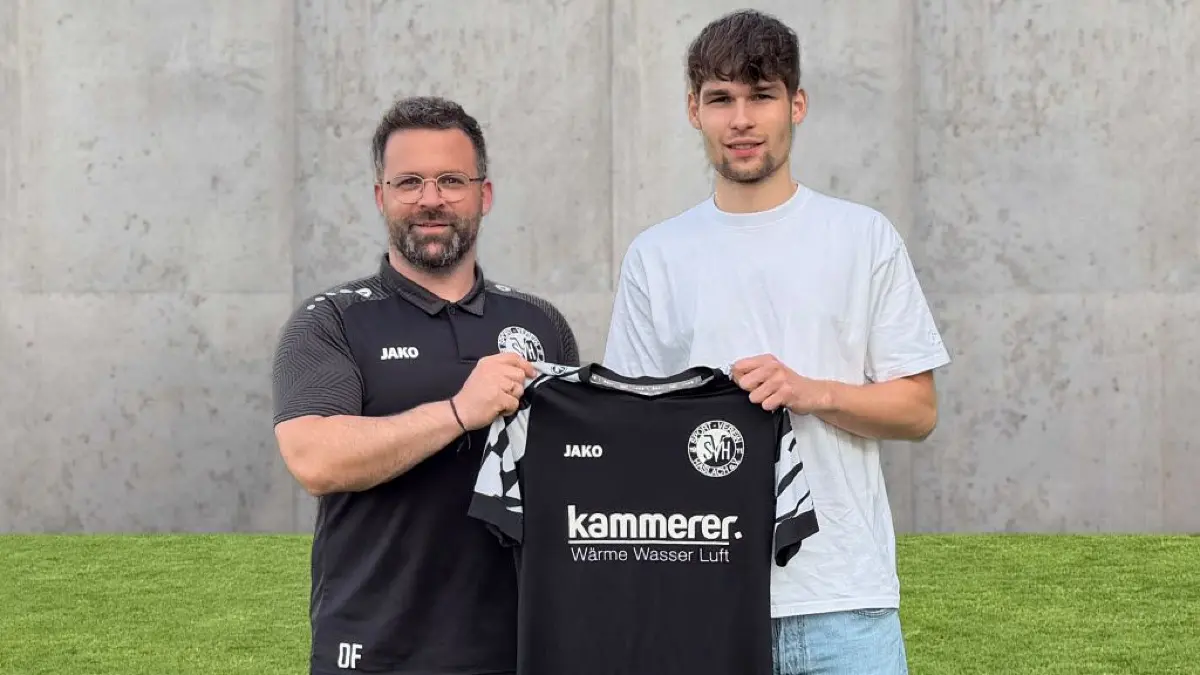 Lennox Mantel (rechts) kommt als neuer Torwart zu den Hansjakobstädtern nach Haslach.