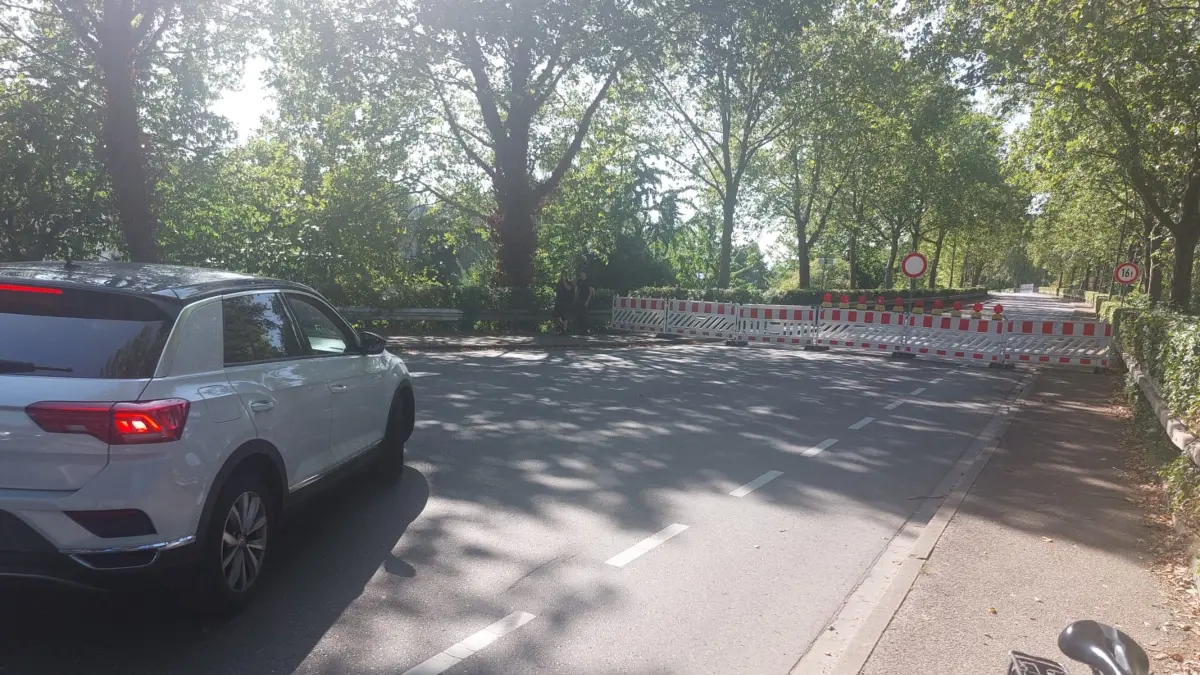 Seit rund zweieinhalb Wochen ist die Brücke in der Rheinstraße gesperrt.