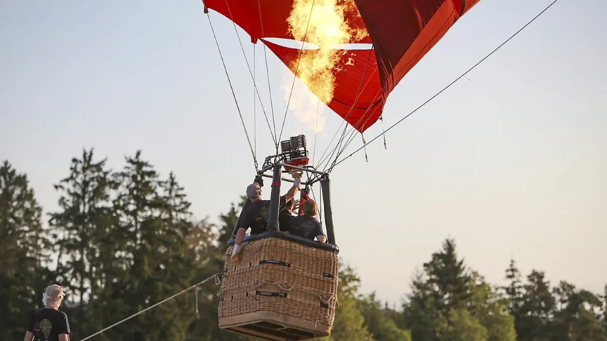 Der Neckar-Balloncup ist gestartet.