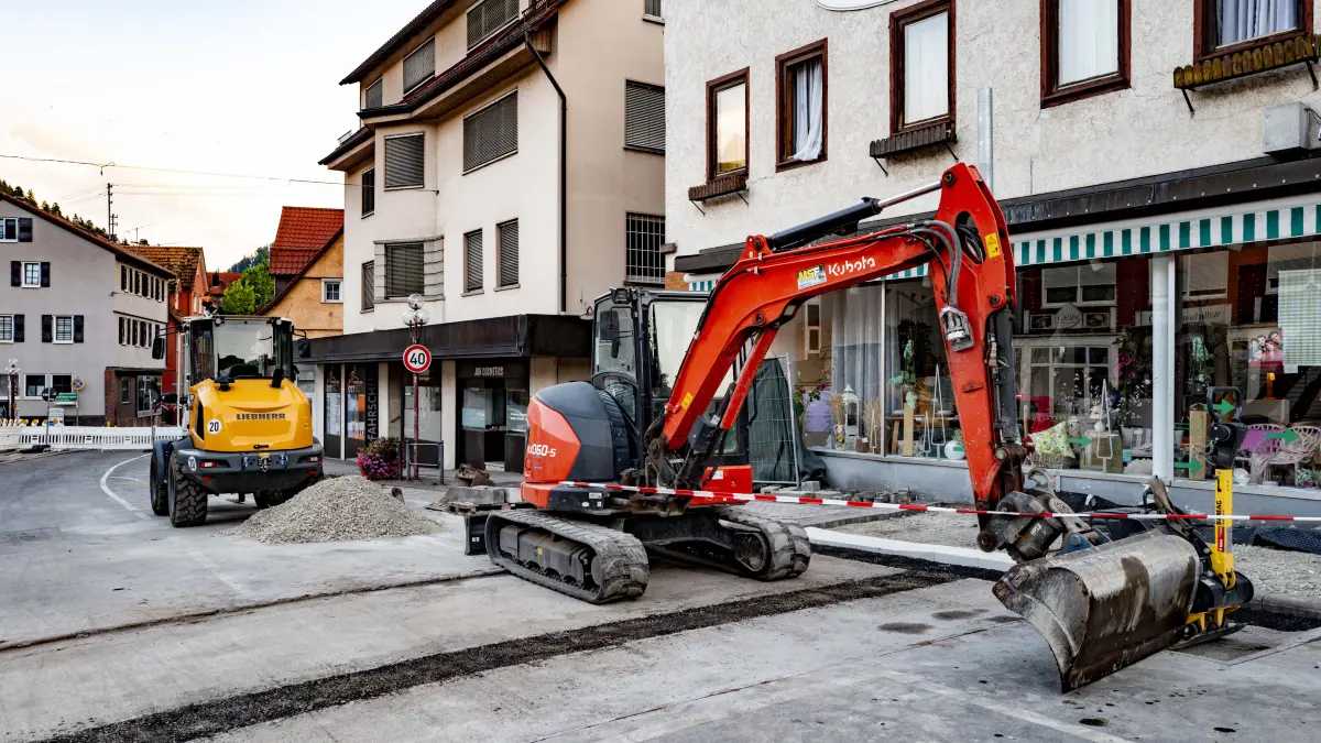 Wegen Bauarbeiten ist die Ortsdurchfahrt in Bad Liebenzell dicht.