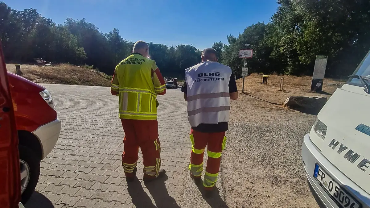 Neun Hilferufende wurden von DLRG, Feuerwehr und DRK auf dem Rhein gerettet.
