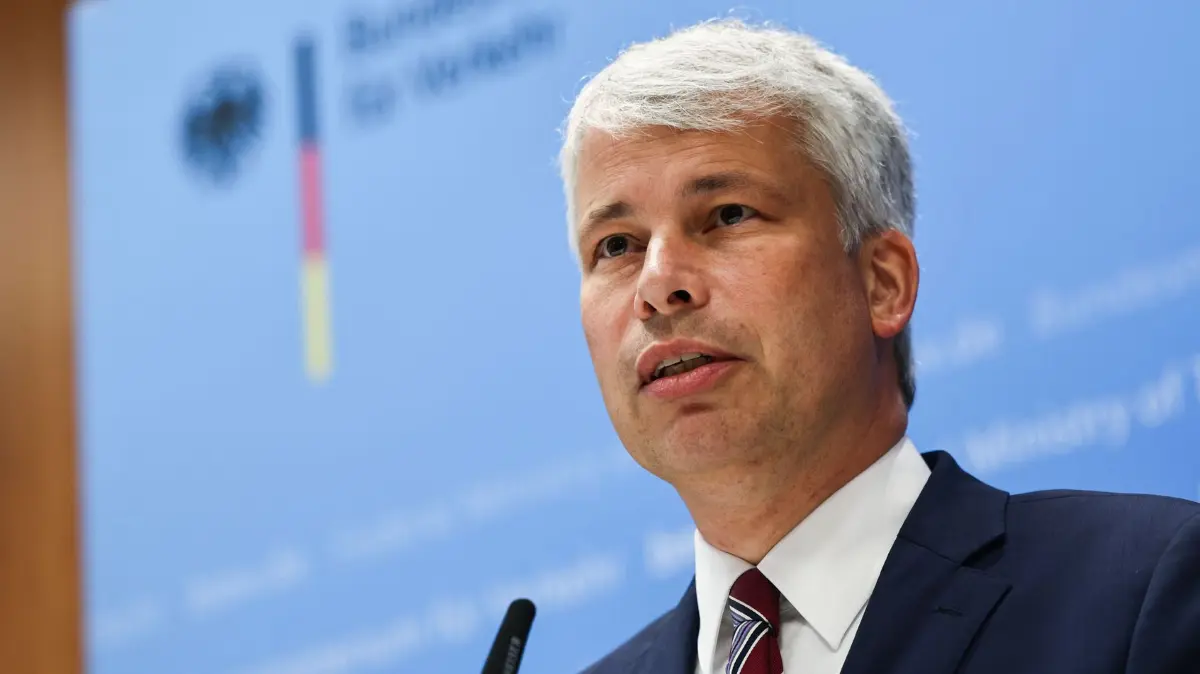 Verkehrsminister Steffen Bilger