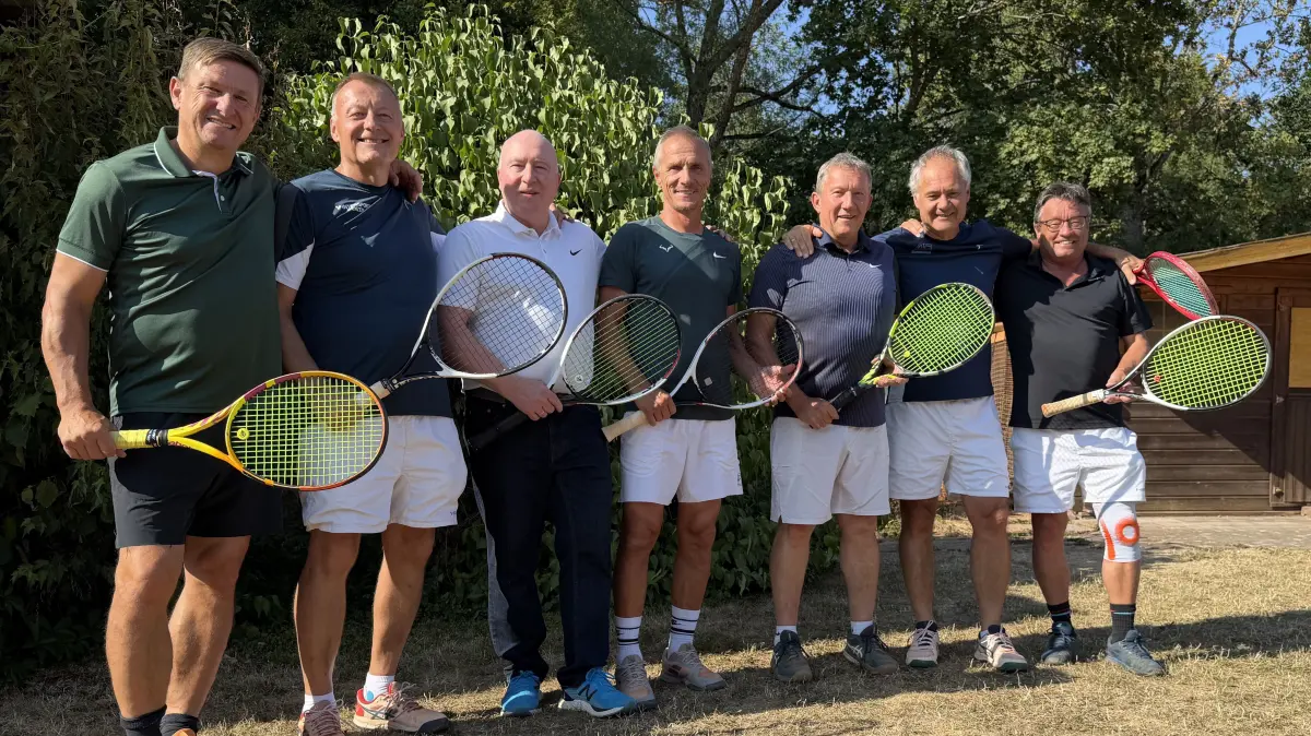 Die Mannschaft der Herren 55 des TC BW Donaueschingen (von links): Günter Limberger, Richard Marcinkowski, Stefan Linke, Christoph Limberger, Mannschaftsführer Thomas Wolf, Andreas Teubert und Ulrich Federle