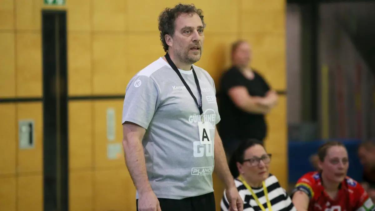 Tanko Pflieger hat als neuer Coach bei den Handballern der SG Dunningen/Schramberg das Sagen.