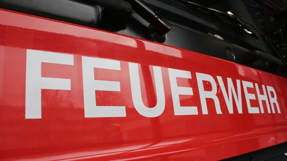 Die Feuerwehr musste in der Egerstraße ein Feuer löschen.