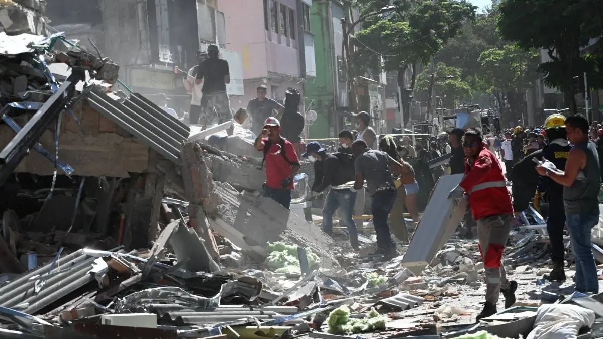 111 killed, 87 injured as magnitude 7.4 earthquake strikes Colombia: 111 killed, 87 injured as magnitude 7.4 earthquake strikes Colombia PEREIRA, COLOMBIA - AUGUST 10: Residents and rescue workers carry out search, rescue and evacuation operations after a powerful earthquake struck Colombia, killing at least 18 people and causing widespread damage in Pereira, on August 10, 2026 in Pereira, Colombia. Preliminary reports indicate that several structures collapsed, buildings and roads were damaged, and some public services were temporarily disrupted. Hospitals activated emergency plans to treat the injured, while technical teams began assessing damaged buildings as authorities warned residents to avoid unsafe structures and remain alert for aftershocks. Alexis Munera / Anadolu Pereira Colombia. Editorial use on PUBLICATIONxNOTxINxTURxUSAxCANxUKxJPNxITAxFRAxAUSxESPxBELxKORxRSAxHKGxNZL Copyright: x2026xAnadoluxAlexisxMunerax