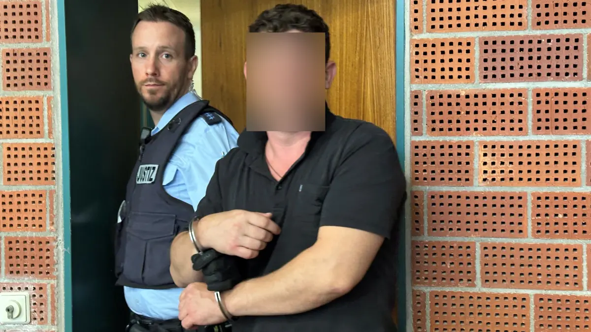 Jetzt erwartet den Geiselnehmer aus VS das Urteil im Landgericht Konstanz. Er habe während des Prozesses durchaus narzisstische Züge gezeigt, findet der Richter, und "uns nur bedingt" überzeugt.