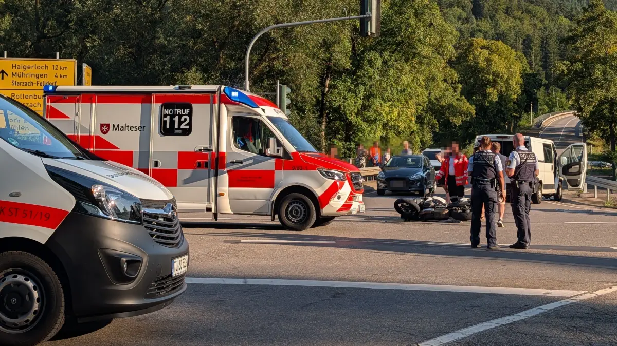 Bei den Unfall in Eyach wurde ein Motorradfahrer schwer verletzt.