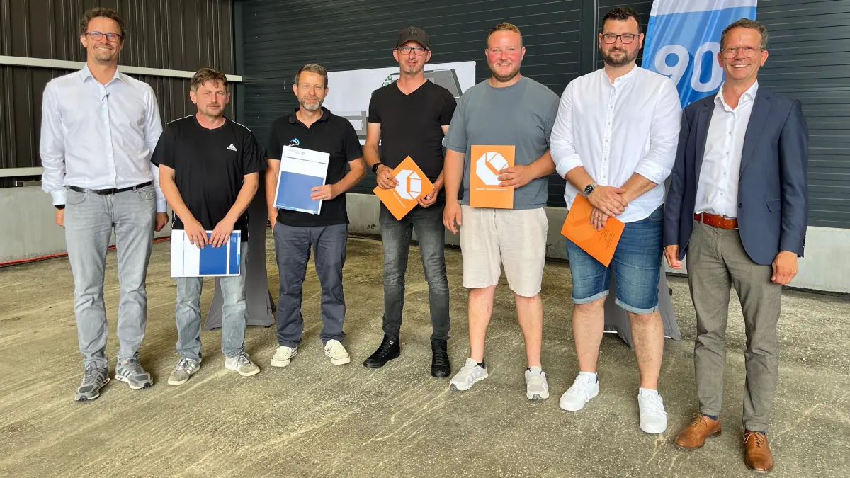 Von links: Tobias Maurer, Kristijan Vargek, Joachim Günther, Nikola Novinic, Jonathan Haberer, Mihael Bosnjak und Clemens Maurer