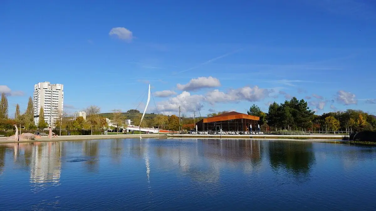 Das Baden im Lahrer Stegmattensee wird von Seiten der Stadt Lahr aus Gesundheitsgründen vorerst untersagt.
