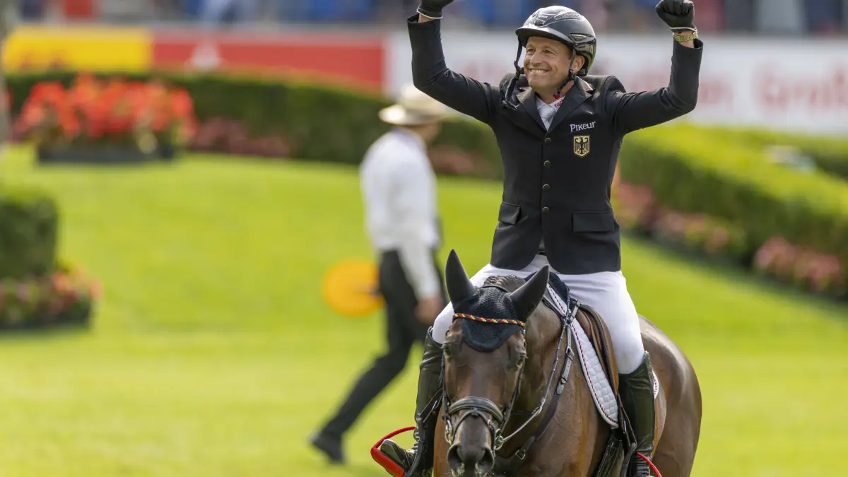 AACHEN - FEI World Championships 2026: AACHEN - FEI World Championships 2026, AACHEN - FEI World Championships 2026 JUNG Michael GER, Fischerchipmunk FRH FEI Eventing World Championship, WM, Weltmeisterschaft Jumping Final / Team & Individual Aachen, Reitstadion Soers 16. August 2026 - WEST-Westfälisches Pferdestambuch *** AACHEN FEI World Championships 2026, AACHEN FEI World Championships 2026 JUNG Michael GER, Fischerchipmunk FRH FEI Eventing World Championship Jumping FinalTeam and IndividualAachen, Soers Equestrian Stadium, August 16, 2026 WEST Westphalian Horse Stud Book