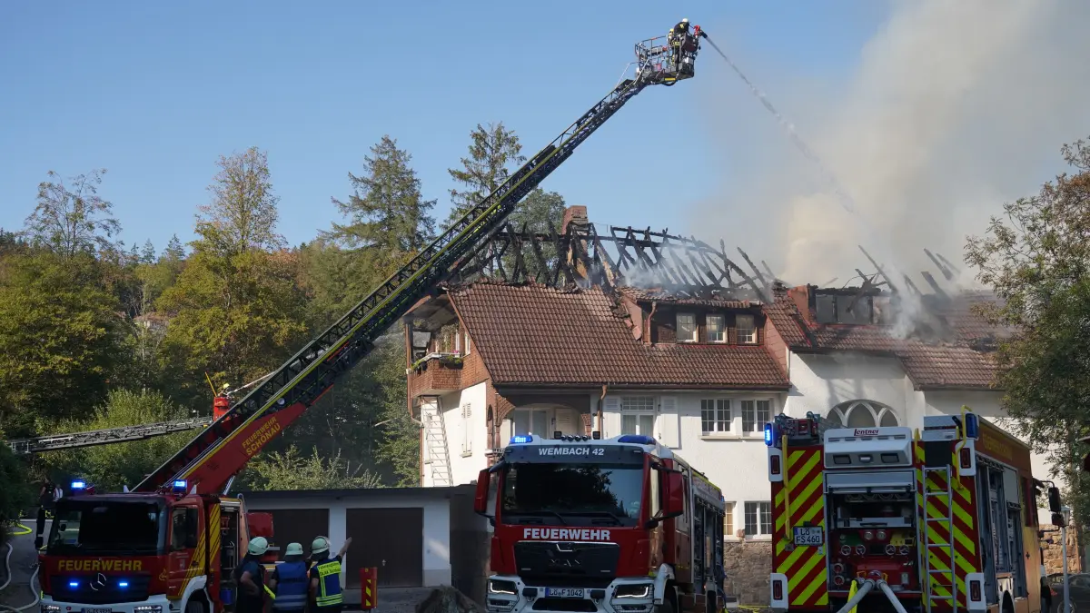 Nach dem Brand in Schönau erfahren die betroffenen Bewohner viel Hilfsbereitschaft.
