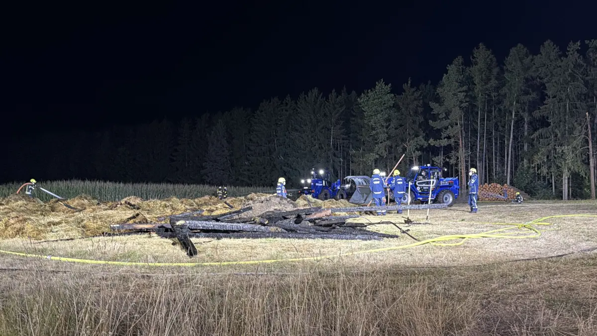 Scheune in Vollbrand in Deißlingen